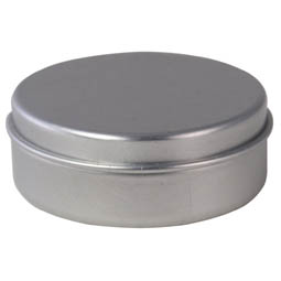 Medikamentendosen: Pillendose; kleine, runde Stülpdeckeldose aus Aluminium.